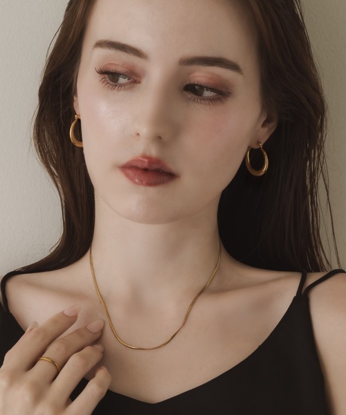 muku(ムク)の「PIERCE/GLOSS HOOP(ピアス(両耳用)・レディース・シルバー/ゴールド・FREE)」の21枚目の写真