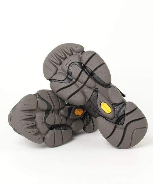 CAMPER（カンペール）の「[カンペール] KARST 2 / カジュアルシューズ（スニーカー・レディース・ブラック・22.5cm/23.5cm/23.0cm/24.0cm/25.0cm/25.5cm）」の4枚目の写真