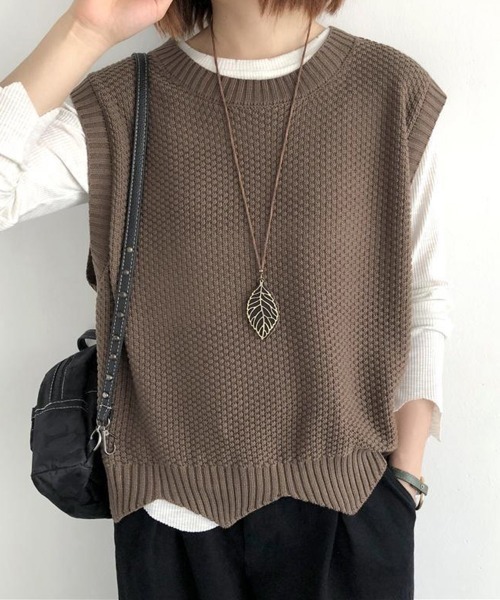 Miniministore(ミニミニストア)の「ニットベスト ゆったり 重ね着 春秋冬服(ベスト・レディース・レンガ/ブラウン/ベージュ/ブラック・FREE)」の2枚目の写真