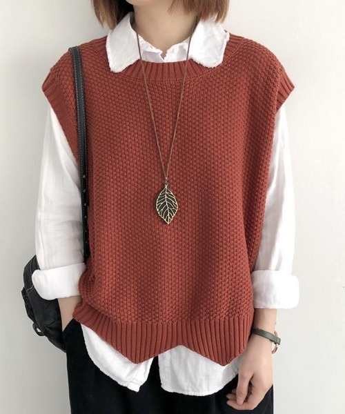 Miniministore(ミニミニストア)の「ニットベスト ゆったり 重ね着 春秋冬服(ベスト・レディース・レンガ/ブラウン/ベージュ/ブラック・FREE)」の4枚目の写真