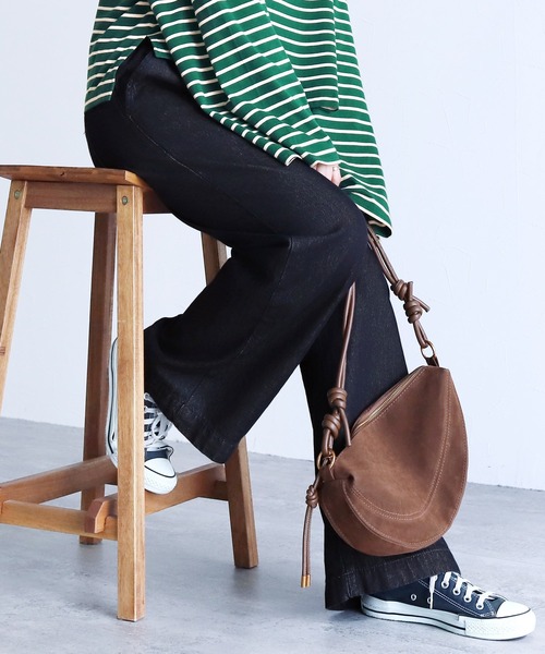 reca(レカ)の「デニムオールゴムワイドパンツ(デニムパンツ・レディース・ネイビー・M)」の5枚目の写真