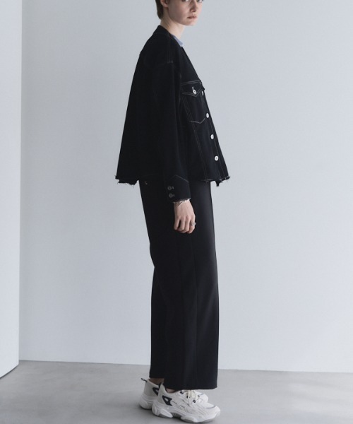 Muel Chic(ミュエルシック)の「Mintty jacket ミンティージャケット(ノーカラージャケット・レディース・ブラック/ホワイト/ネイビー・FREE)」の16枚目の写真