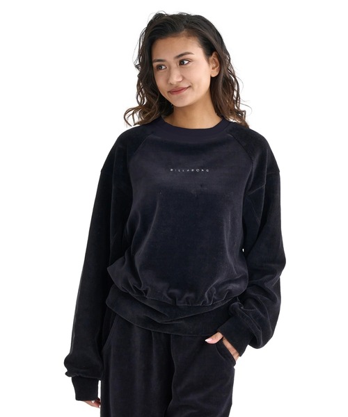 BILLABONG(ビラボン)の「BILLABONG レディース KNIT VELOURS × RIB セーター 【2025年秋冬モデル】 @autumn /ビラボンセットアップ対応ロゴワンポイントクロップド丈プルオーバークルーネックトップス(その他トップス・レディース・ブラック/アイボリー・MEDIUM/LARGE)」の18枚目の写真