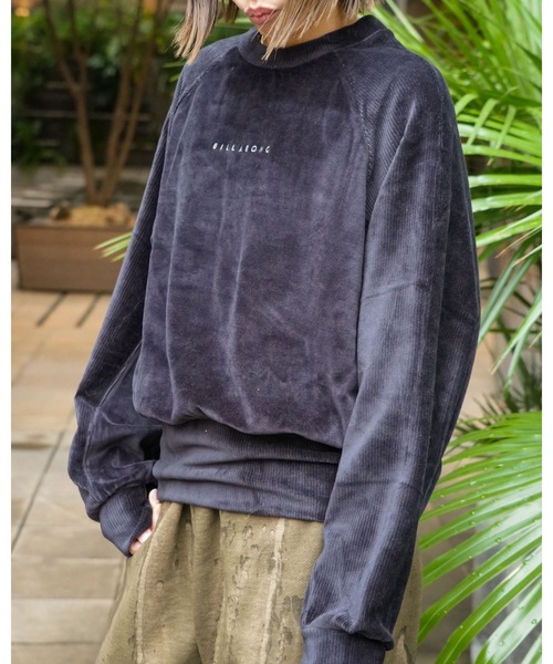 BILLABONG(ビラボン)の「BILLABONG レディース KNIT VELOURS × RIB セーター 【2025年秋冬モデル】 @autumn /ビラボンセットアップ対応ロゴワンポイントクロップド丈プルオーバークルーネックトップス(その他トップス・レディース・ブラック/アイボリー・MEDIUM/LARGE)」の17枚目の写真
