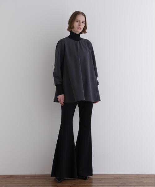 LE PHIL(ルフィル)の「◆ハイストレッチ裏起毛フレアパンツ(その他パンツ・レディース・ブラック・0/1)」の11枚目の写真