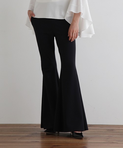 LE PHIL ハイストレッチ裏起毛プルオーバー ◇ハイストレッチ裏起毛フレアパンツ（その他パンツ）｜LE PHIL