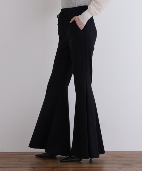 lephil ルフィル　フレアパンツ ◇ハイストレッチ裏起毛フレアパンツ（その他パンツ）｜LE PHIL