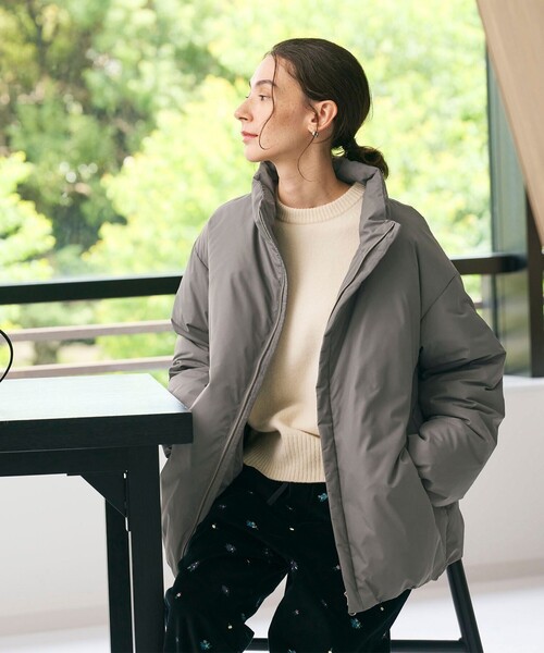 BEAUTY&YOUTH UNITED ARROWS（ビューティーアンドユースユナイテッドアローズ）の「【WEB限定 Wardrobe DAILY MINIMAL】スタンドカラー コクーンダウンジャケット ウォッシャブル（ダウンジャケット/コート・レディース・ダークグレー/ブラック/オフホワイト・FREE）」の15枚目の写真