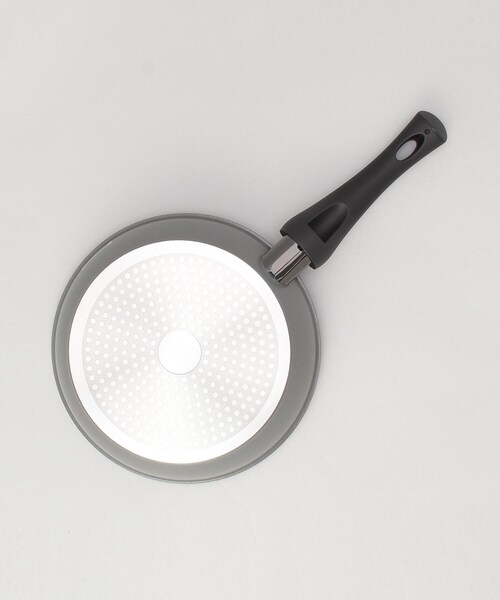 212 KITCHEN STORE（トゥワントゥキッチンストア）の「プラズマプロ フライパン20cm ＜KEVNHAUN ケヴンハウン＞（鍋/フライパン・レディース・その他・00）」の9枚目の写真