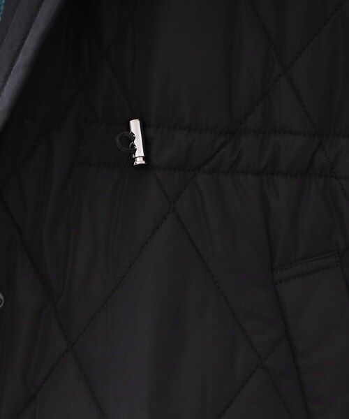 OPAQUE.CLIP（オペークドットクリップ）の「撥水キルティングロングコート【洗える】（その他アウター・レディース・ブラック/ブラウン系・38/40/42）」の8枚目の写真