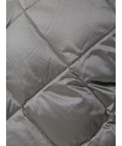 AOURE(アウール)の「TAION× AOURE ドレスダウンジレ(ダウンベスト・メンズ・ライトグレー/ブラック・MEDIUM/LARGE/X-LARGE)」の13枚目の写真