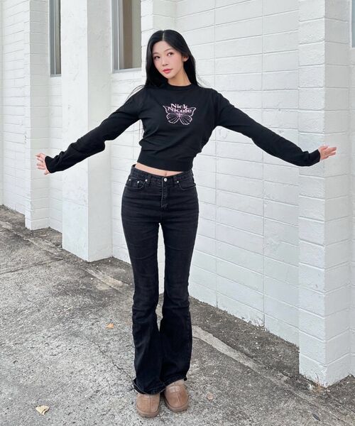 NICK&NICOLE(ニックアンドニコール)の「MINI BUTTERFLY SIGNATURE SLEEVE KNIT_BLACK PINK(ニット/セーター・レディース・その他・FREE)」の7枚目の写真