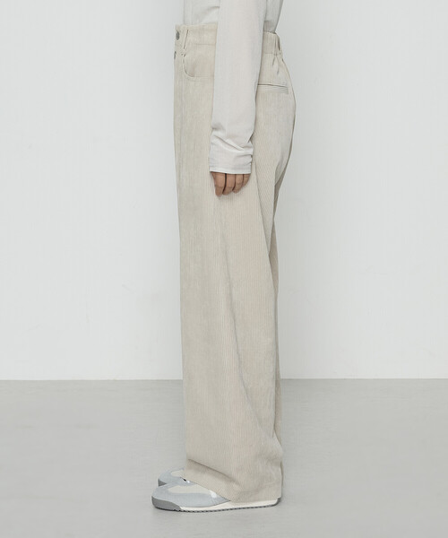 COMME CA Wardrobe（コムサワードローブ）の「コーデュロイ パンツ（その他パンツ・レディース・ベージュ/ブラック・9号/11号）」の18枚目の写真