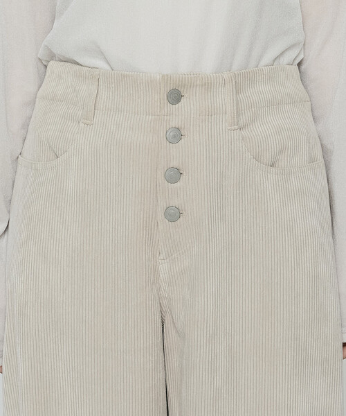 COMME CA Wardrobe（コムサワードローブ）の「コーデュロイ パンツ（その他パンツ・レディース・ベージュ/ブラック・9号/11号）」の20枚目の写真