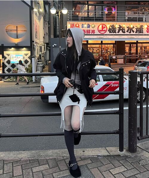 FLAREUP(フレアアップ)の「Button Up Lace Hoodie (FL-148_Cream Beige)(パーカー・レディース・アイボリー・OS)」の10枚目の写真