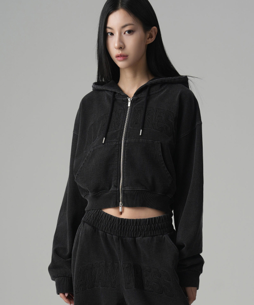 AVANDRESS（アバンドレス ）の「Felt 3D Pigment Zip - Up - 3COL（パーカー・レディース・ブラック/チャコール/PINK・MEDIUM/SMALL）」の5枚目の写真