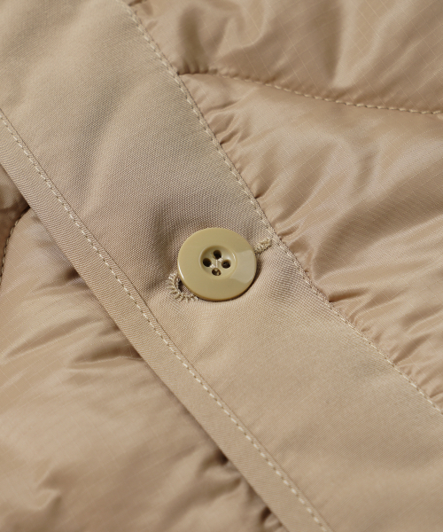 FRIZMWORKS(フリズムワークス)の「M1965 FIELD LINER JACKET 005 _ TAN(ダウンジャケット/コート・メンズ・その他・SMALL/MEDIUM/LARGE/X-LARGE)」の5枚目の写真