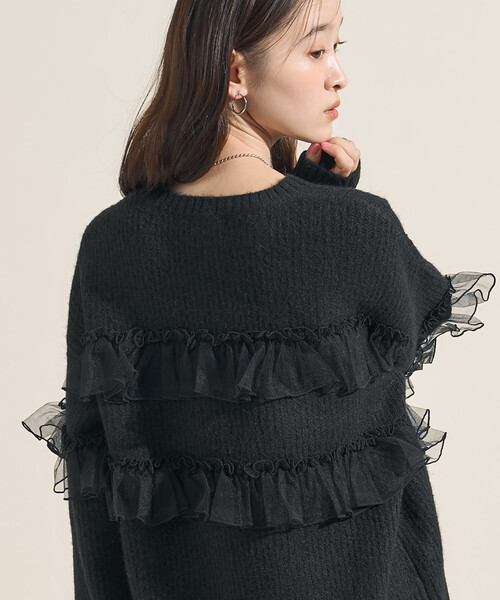 FREAK'S STORE(フリークスストア)の「チュール フリル ドッキング ニットプルオーバー(ニット/セーター・レディース・ベージュ/ブラック/グレー・フリ-)」の4枚目の写真