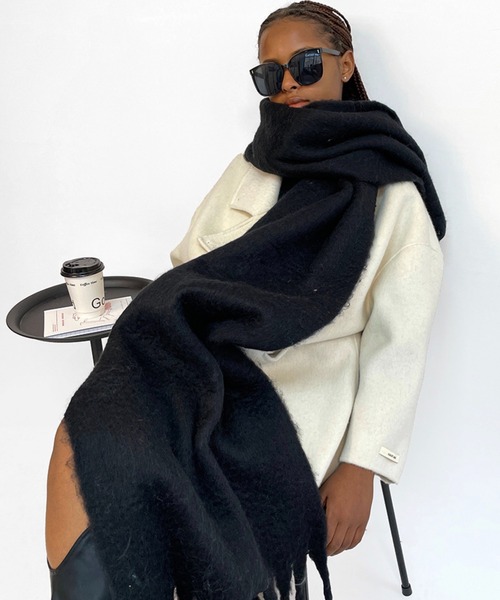 セール】ブラック フラッフィー ロングタッセル マフラー ストール