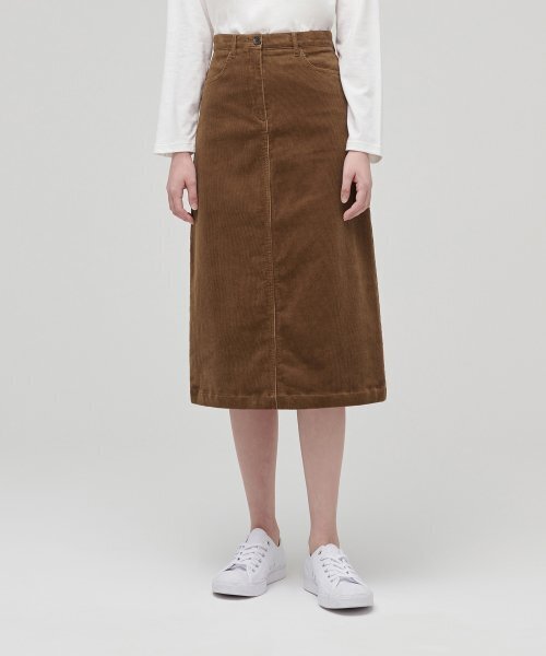MUSINSA STANDARD WOMAN（ムシンサスタンダードウーマン）の「レディースコーデュロイミディスカート[ライトブラウン]（スカート・レディース・その他・X-SMALL）」の4枚目の写真