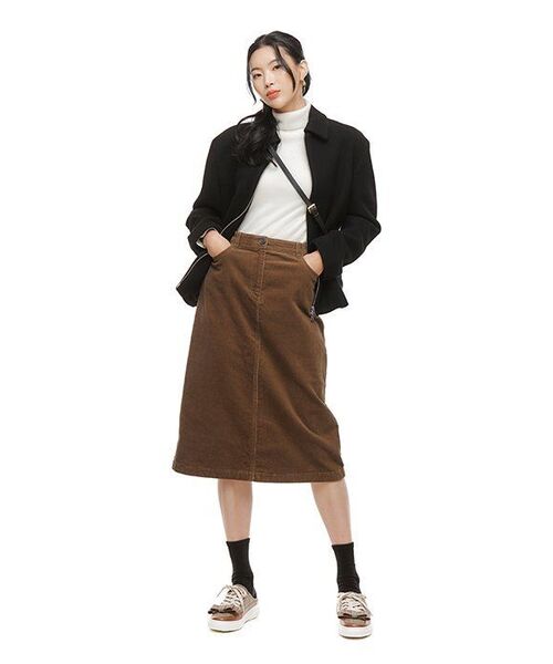 MUSINSA STANDARD WOMAN（ムシンサスタンダードウーマン）の「レディースコーデュロイミディスカート[ライトブラウン]（スカート・レディース・その他・X-SMALL）」の11枚目の写真