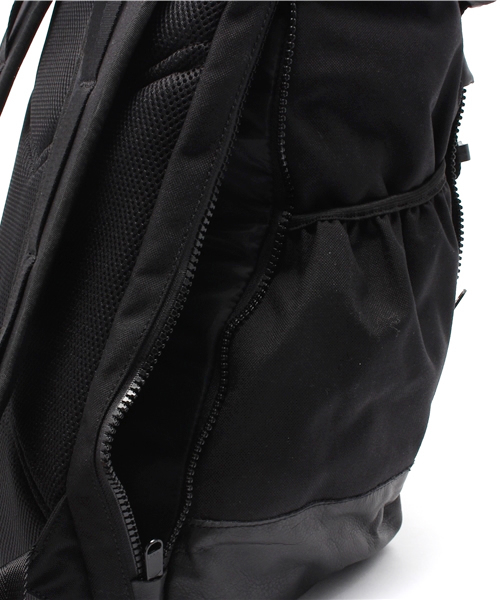 OUTLET(アウトレット)の「【Ciaopanic】NYLONFLAPBACKPAC(バックパック/リュック・メンズ・ネイビー/ブラック・FREE)」の11枚目の写真
