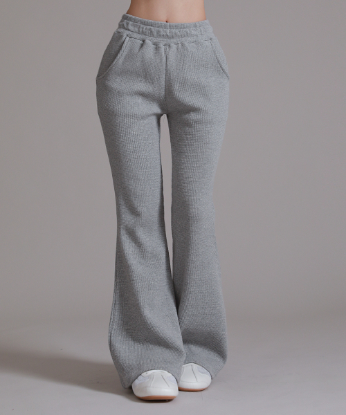 LIKE THE MOST(ライクザモースト)の「ワッフルブーツカットバンディングパンツ_グレー(スウェットパンツ・レディース・グレー・L/S/M)」の1枚目の写真