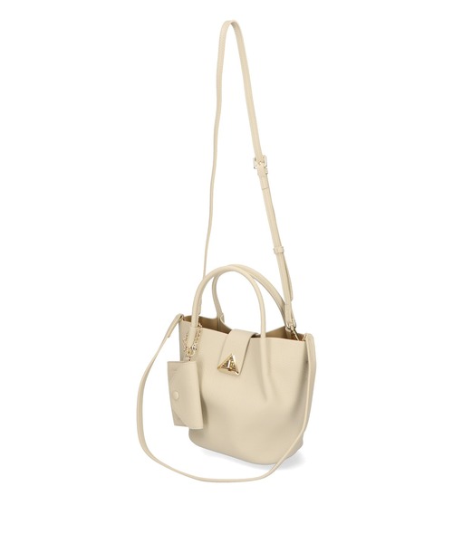 31 Sons de mode（トランテアン　ソン　ドゥ　モード）の「タックハンドバッグ（ハンドバッグ・レディース・ベージュ/ホワイト/ブラック・ﾌﾘ-）」の8枚目の写真