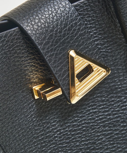 31 Sons de mode（トランテアン　ソン　ドゥ　モード）の「タックハンドバッグ（ハンドバッグ・レディース・ベージュ/ホワイト/ブラック・ﾌﾘ-）」の16枚目の写真