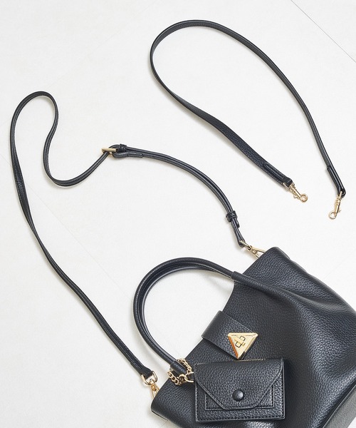 31 Sons de mode（トランテアン　ソン　ドゥ　モード）の「タックハンドバッグ（ハンドバッグ・レディース・ベージュ/ホワイト/ブラック・ﾌﾘ-）」の18枚目の写真