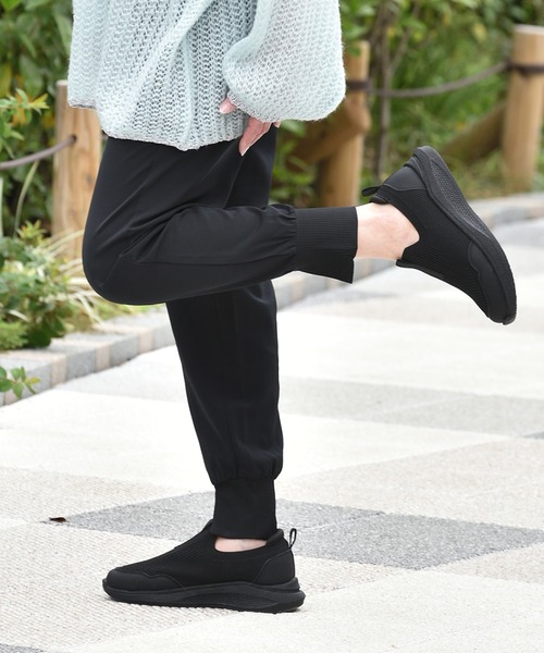 BETTY CLUB（ベティクラブ）の「chocoZAP (チョコザップ) 超軽量 スリッポンメッシュスニーカー（スニーカー・レディース・ブラック/ベージュ/ネイビー・22.5cm/23.0cm/23.5cm/24.0cm/24.5cm）」の11枚目の写真