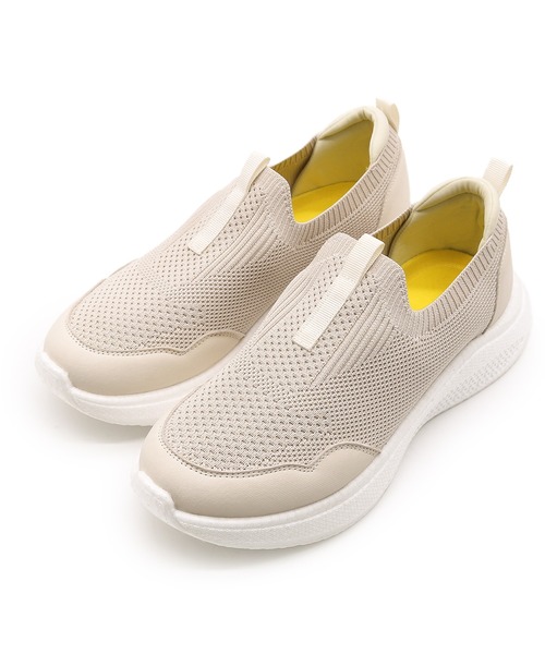 BETTY CLUB（ベティクラブ）の「chocoZAP (チョコザップ) 超軽量 スリッポンメッシュスニーカー（スニーカー・レディース・ブラック/ベージュ/ネイビー・22.5cm/23.0cm/23.5cm/24.0cm/24.5cm）」の14枚目の写真