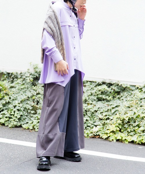 OSMOSIS（オズモーシス）の「アシンメトリーフレアーブラウス（シャツ/ブラウス・レディース・ライトパープル/ブラック/アイボリー・ONE SIZE）」の6枚目の写真