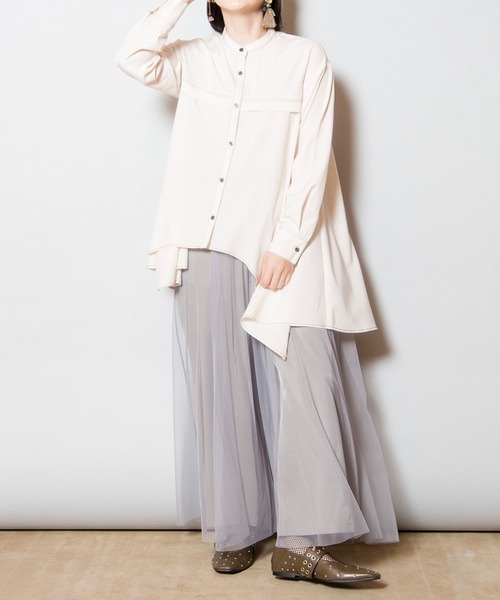 OSMOSIS（オズモーシス）の「アシンメトリーフレアーブラウス（シャツ/ブラウス・レディース・ライトパープル/ブラック/アイボリー・ONE SIZE）」の14枚目の写真