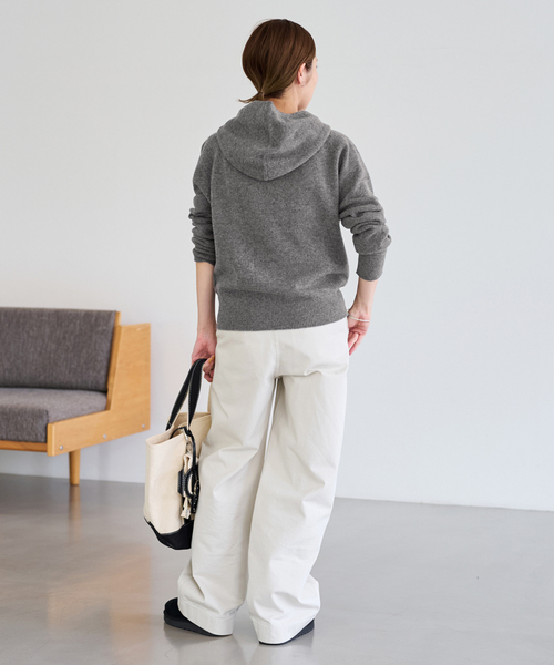 FRAMeWORK（フレームワーク）の「≪追加≫圧縮ウールフードプルオーバー（ニット/セーター・レディース・チャコールグレー/ライトグリーン/ベージュ/ネイビー・FREE）」の7枚目の写真