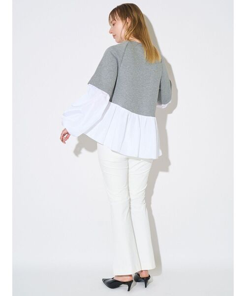 ELENDEEK（エレンディーク）の「タフタペプラムカットソー（Tシャツ/カットソー・レディース・オフホワイト/グレー/ネイビー・FREE）」の17枚目の写真