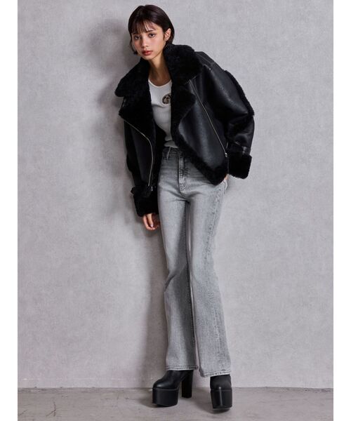 GYDA（ジェイダ）の「ハイウエストBASICフレアデニムパンツ（デニムパンツ・レディース・グレー/インディゴブルー/ライトブルー・X-SMALL/SMALL/MEDIUM）」の17枚目の写真