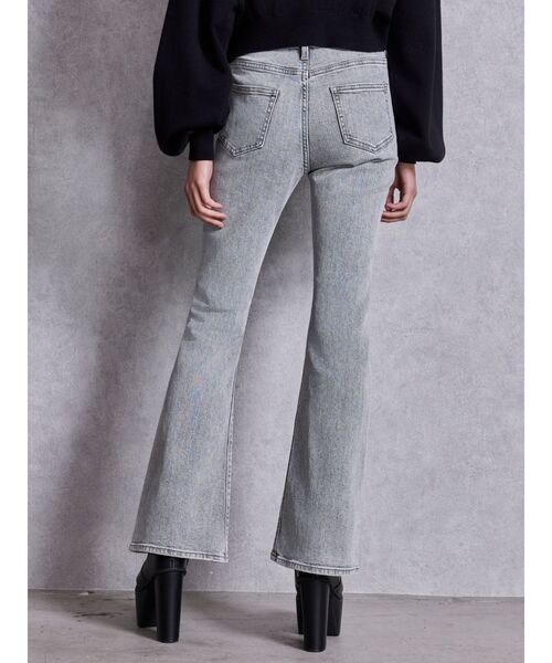 GYDA(ジェイダ)の「ハイウエストBASICフレアデニムパンツ(デニムパンツ・レディース・グレー/インディゴブルー/ライトブルー・X-SMALL/SMALL/MEDIUM)」の7枚目の写真
