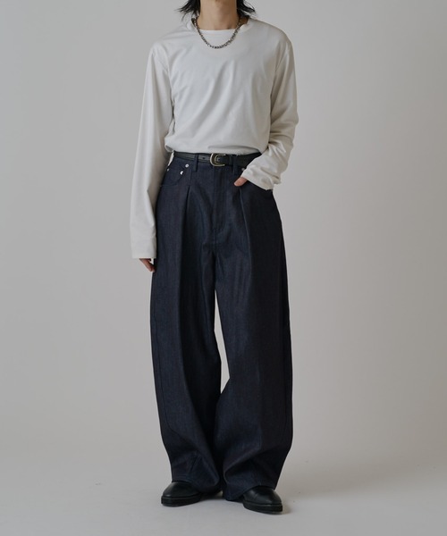 Lui's（ルイス）の「リジットタックバルーンデニムパンツ（デニムパンツ・メンズ・インディゴブルー/ブラック・30/32/34）」の20枚目の写真