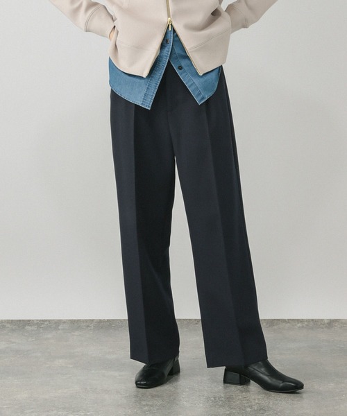 GLOBAL WORK(グローバルワーク)の「お手入れラクラクセットアップ/ストレートパンツ/611219(その他パンツ・レディース・ネイビー/ブラウン/チャコールグレー/ライトベージュ・LARGE/MEDIUM/SMALL)」の1枚目の写真