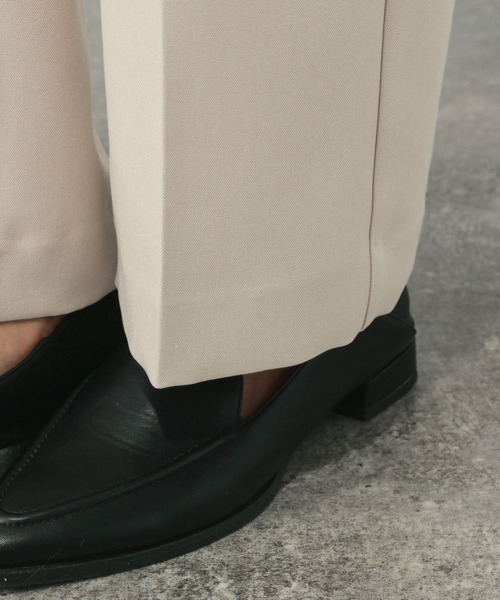 GLOBAL WORK(グローバルワーク)の「お手入れラクラクセットアップ/ストレートパンツ/611219(その他パンツ・レディース・ネイビー/ブラウン/チャコールグレー/ライトベージュ・LARGE/MEDIUM/SMALL)」の11枚目の写真