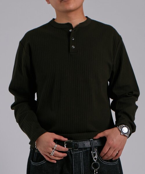 WHO'S WHO gallery（フーズフーギャラリー）の「【Sourcream】パール針抜きヘンリーL/S TEE（Tシャツ/カットソー・メンズ・ブラック/ホワイト・SMALL/MEDIUM）」の12枚目の写真