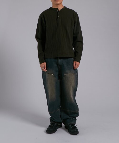 WHO'S WHO gallery（フーズフーギャラリー）の「【Sourcream】パール針抜きヘンリーL/S TEE（Tシャツ/カットソー・メンズ・ブラック/ホワイト・SMALL/MEDIUM）」の4枚目の写真