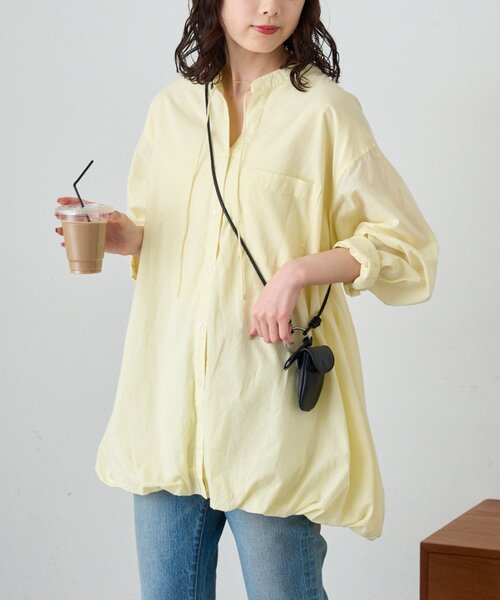 CIAOPANIC TYPY（チャオパニックティピー）の「【羽織としても◎】アソート柄裾バルーンチュニックブラウス（シャツ/ブラウス・レディース・サックスブルー/イエロー/ホワイト/ピンク/ブルー/オフホワイト・ONE SIZE）」の5枚目の写真