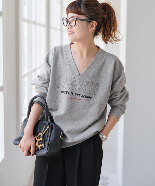 Spick & Span（スピックアンドスパン）の「《別注 / 追加2》La Hutte / ラ ユット Vネックスウェット*（スウェット・レディース・グレー/アイボリー・FREE）」の3枚目の写真