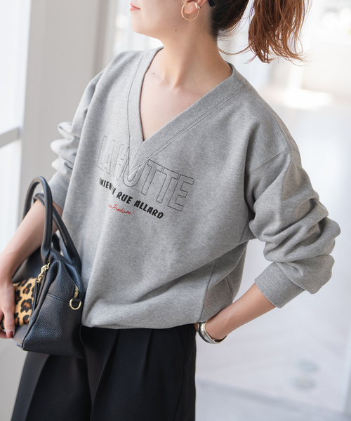 Spick & Span（スピックアンドスパン）の「《別注 / 追加2》La Hutte / ラ ユット Vネックスウェット*（スウェット・レディース・グレー/アイボリー・FREE）」の4枚目の写真