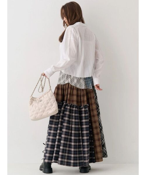 EVRIS(エヴリス)の「アンサンブルショートシャツトップス キャミソールセット(シャツ/ブラウス・レディース・ホワイト/ブルー/ブラック・FREE)」の7枚目の写真