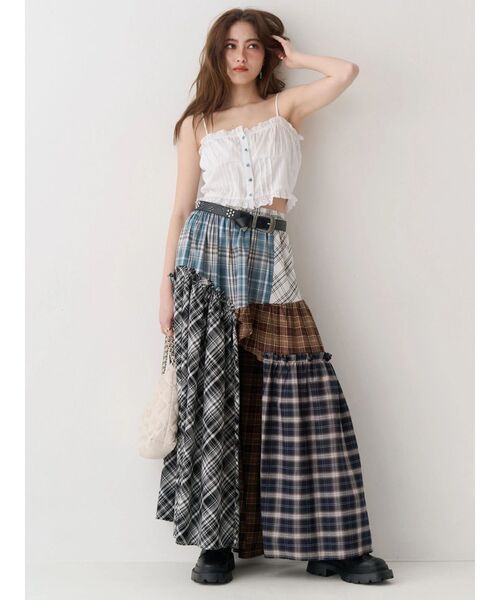EVRIS(エヴリス)の「アンサンブルショートシャツトップス キャミソールセット(シャツ/ブラウス・レディース・ホワイト/ブルー/ブラック・FREE)」の17枚目の写真