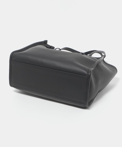GIANNI CHIARINI(ジャンニ キアリーニ)の「<GIANNI CHIARINI>MARCHELLA LTR トートバッグ(トートバッグ・レディース・ブラック・FREE)」の7枚目の写真