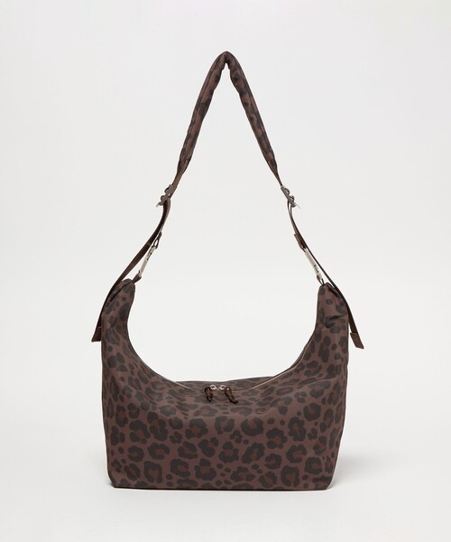 BEAUTY&YOUTH UNITED ARROWS（ビューティーアンドユースユナイテッドアローズ）の「メタル バックル 2WAY ショルダーバッグ（ショルダーバッグ・レディース・ブラック/その他1/ワインレッド・FREE）」の16枚目の写真